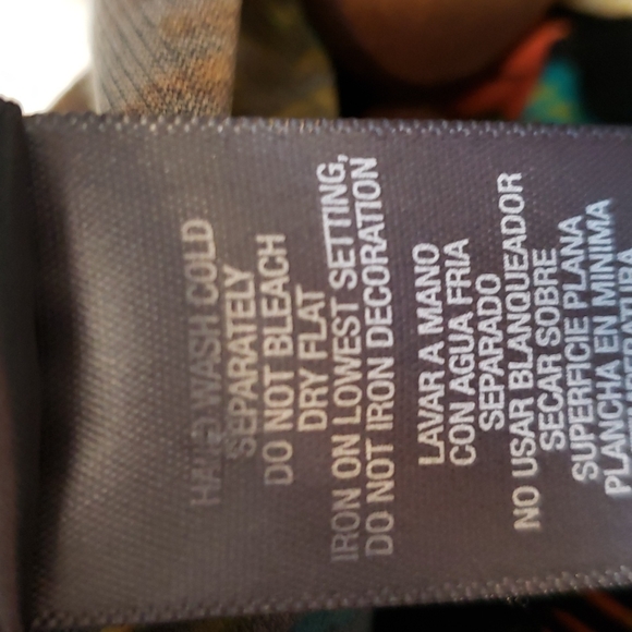 ❤️3/$30 Beautiful spaghetti strap mini dress - Picture 6 of 8